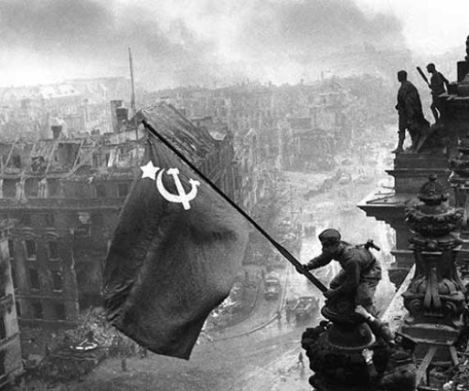 The Soviet flag over the Reichstag 1945 small