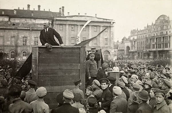 lenin trotsky Image public domain